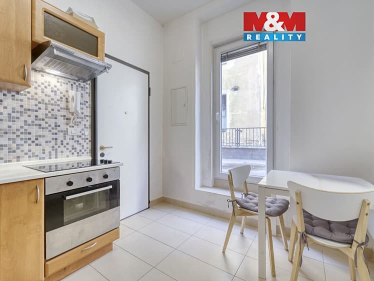 Prodej bytu 1+kk 63 m²