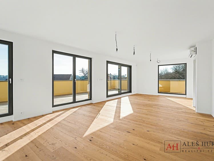 Prodej bytu 4+kk 119 m²