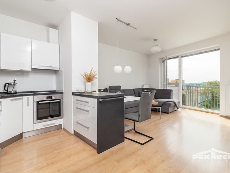 Pronájem bytu 2+kk 59 m²