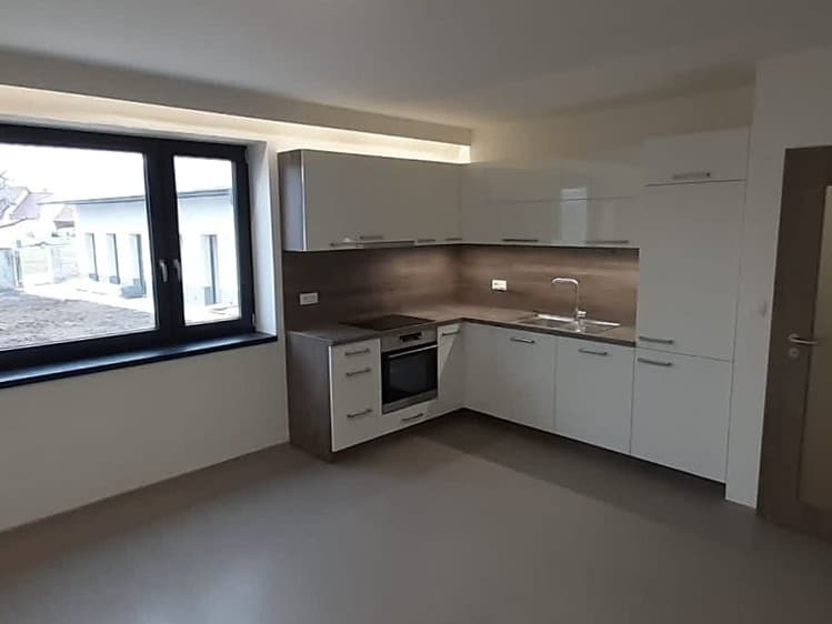Pronájem bytu 3+kk 72 m²
