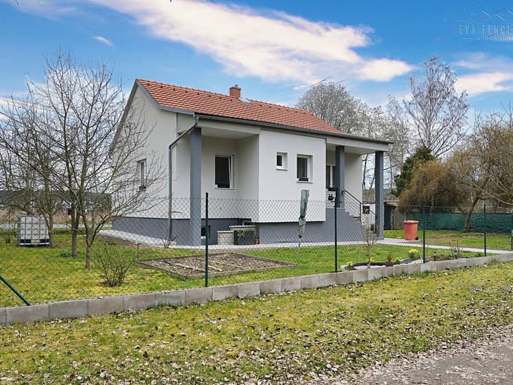 Prodej rodinného domu 76 m², pozemek 601 m²