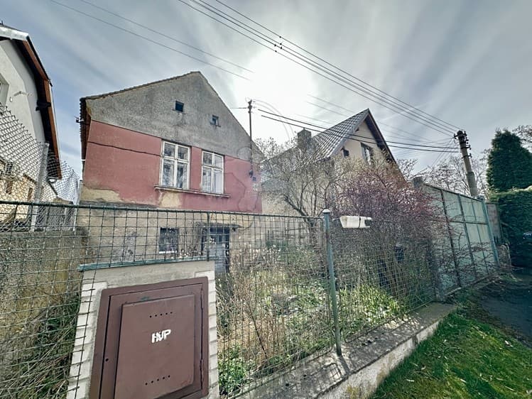 Prodej rodinného domu 86 m², pozemek 1 016 m²