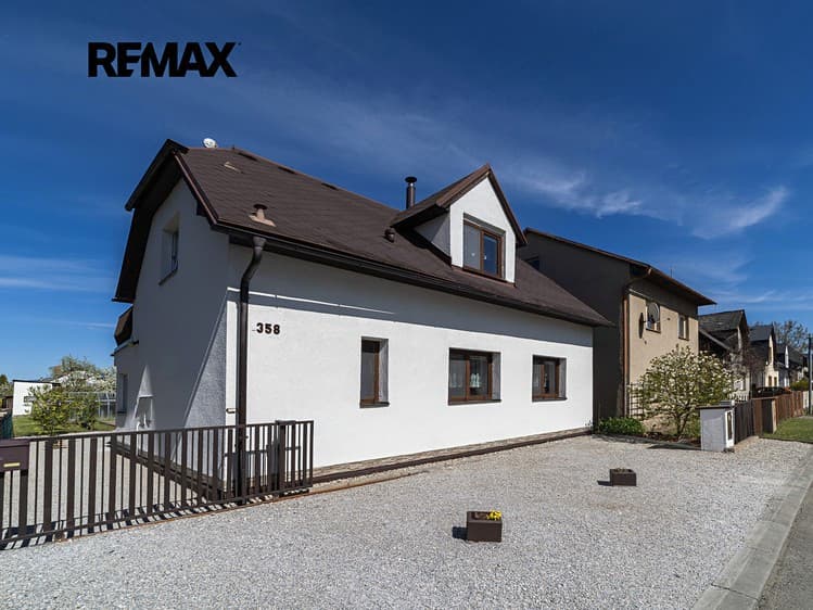 Prodej rodinného domu 130 m², pozemek 644 m²