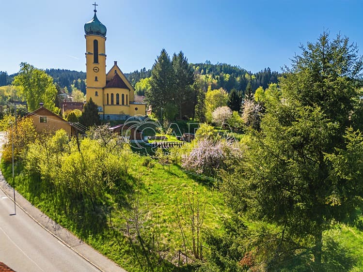 Prodej stavebního pozemku 1 340 m²