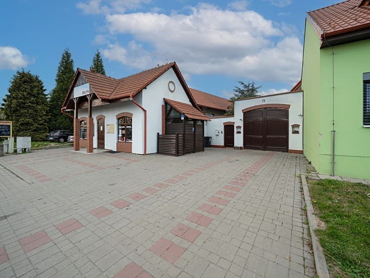 Prodej obchodního prostoru 470 m²