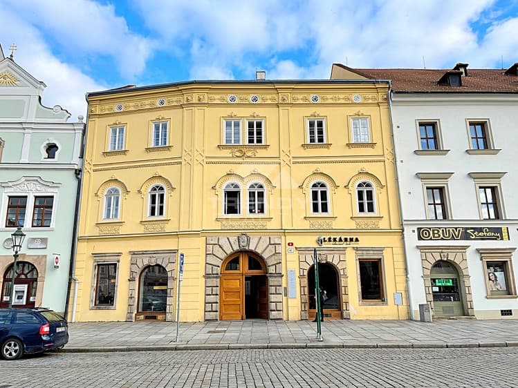 Pronájem obchodního prostoru 121 m²