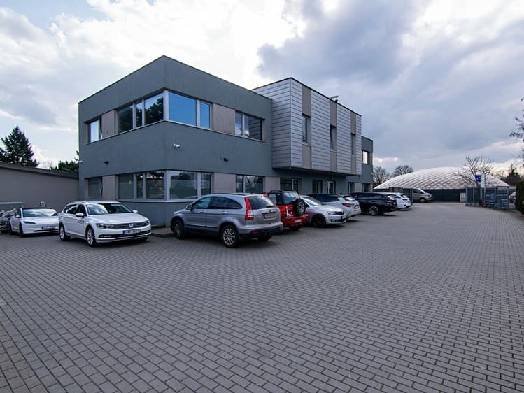 Pronájem kanceláře 112 m²