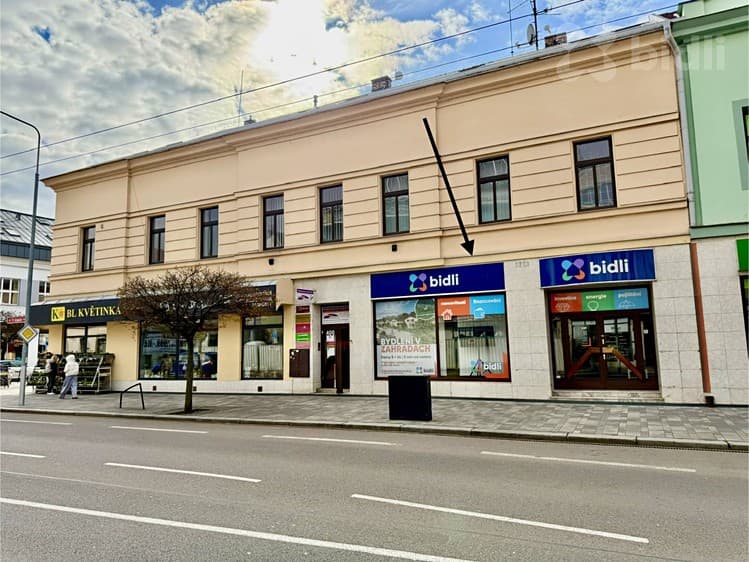 Pronájem obchodního prostoru 212 m²