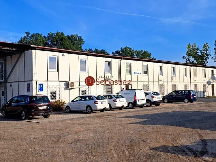 Pronájem výrobní haly, prostoru 340 m²