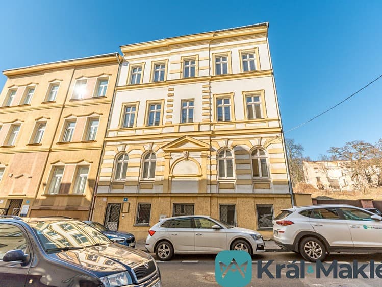 Pronájem ordinace 103 m²