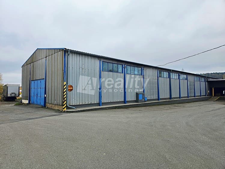 Pronájem skladového prostoru 250 m²