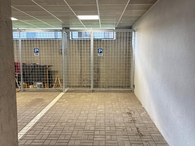 Prodej garážového stání 15 m²