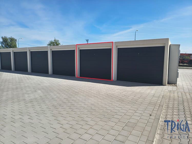 Pronájem garáže 18 m²