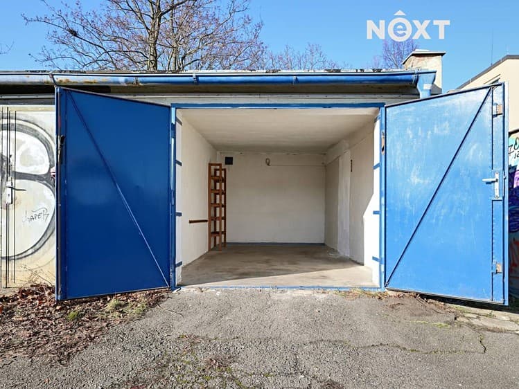 Pronájem garáže 21 m²