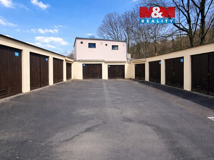 Pronájem garáže 35 m²