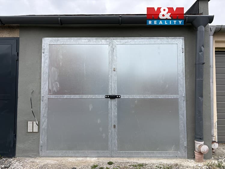 Pronájem garáže 18 m²
