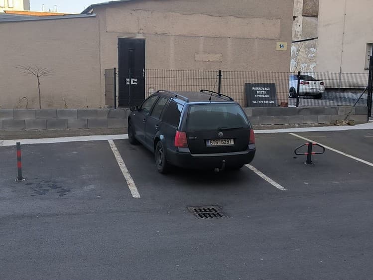 Pronájem specifického typu nemovitosti 6 m²