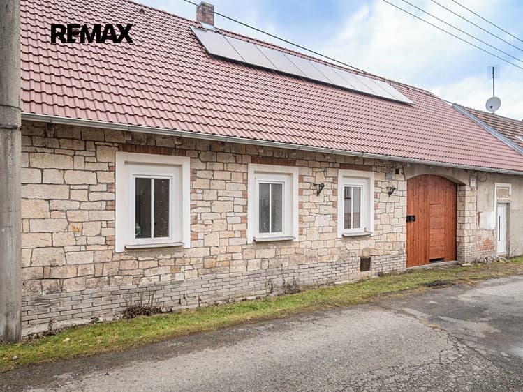 Prodej rodinného domu 235 m², pozemek 520 m²