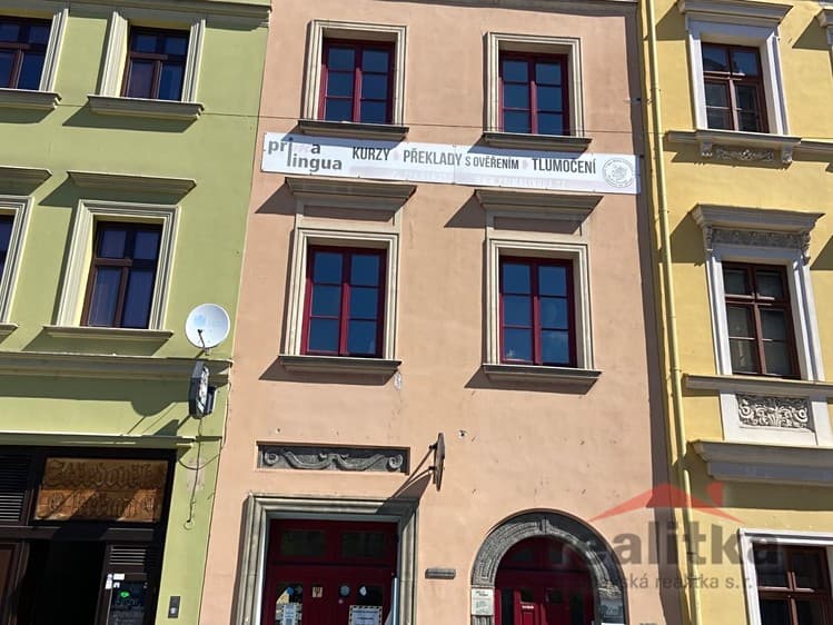Pronájem obchodního prostoru 180 m²