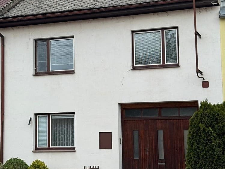 Prodej rodinného domu 207 m², pozemek 601 m²
