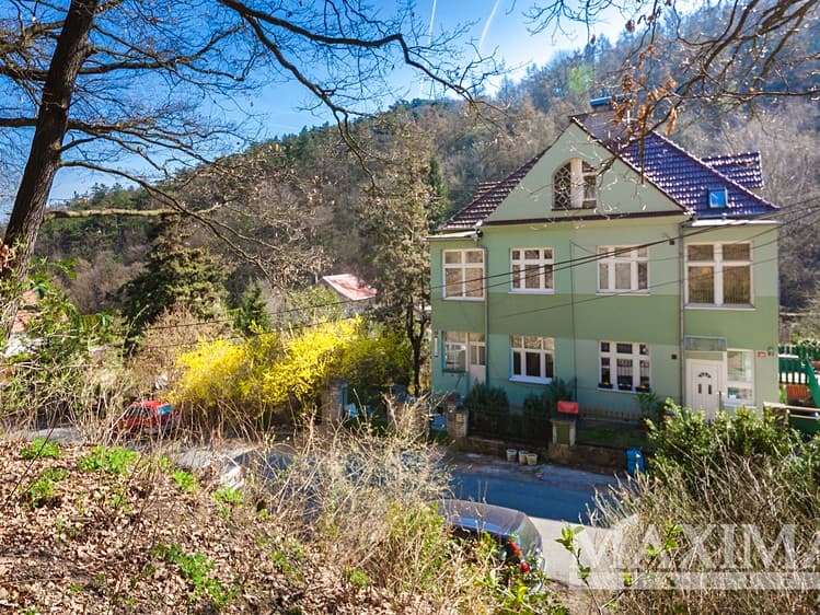 Prodej rodinného domu 200 m², pozemek 444 m²