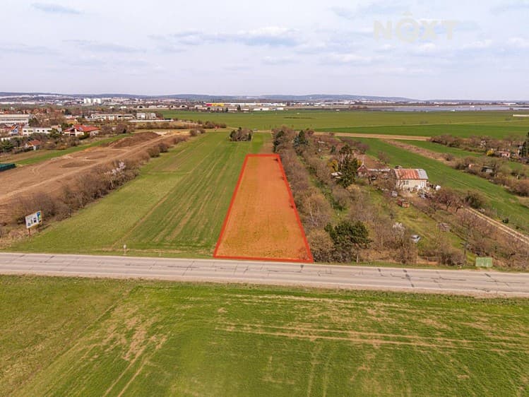 Prodej stavebního pozemku 2 814 m²