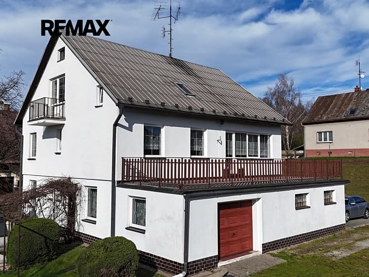 Prodej vícegeneračního domu 188 m², pozemek 3 812 m²