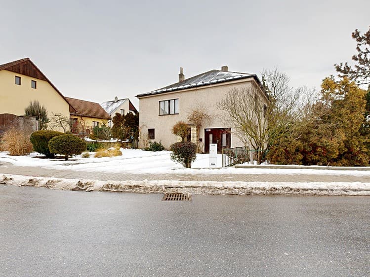 Prodej rodinného domu 138 m², pozemek 685 m²