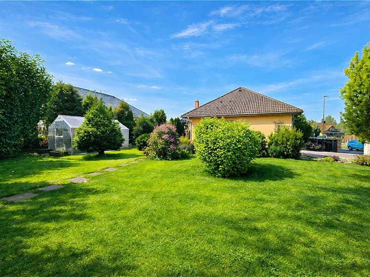 Prodej rodinného domu 139 m², pozemek 811 m²