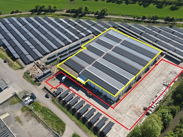 Pronájem výrobní haly, prostoru 5 000 m²