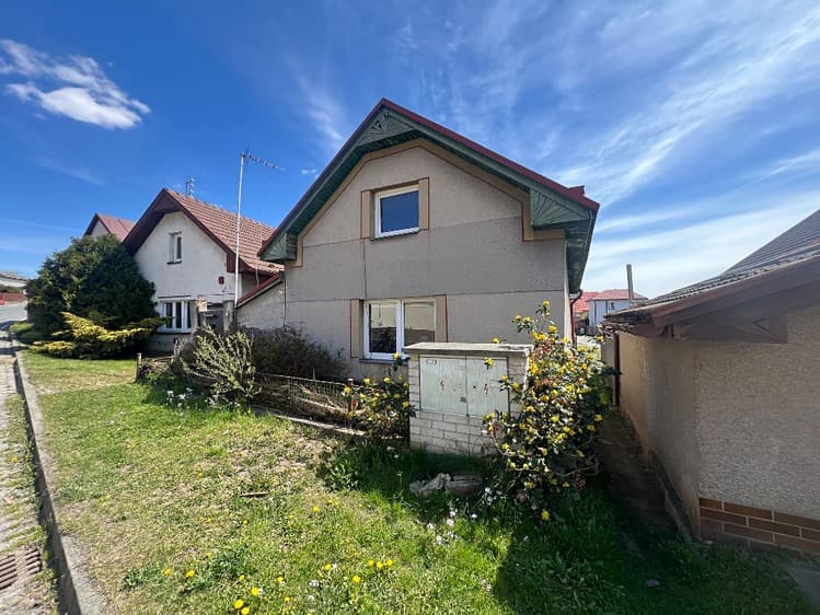 Prodej rodinného domu 100 m², pozemek 119 m²