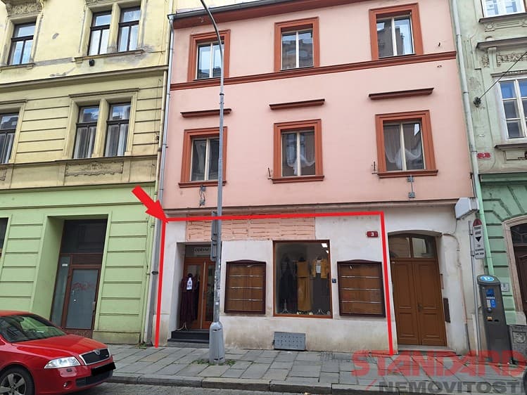 Pronájem obchodního prostoru 38 m²