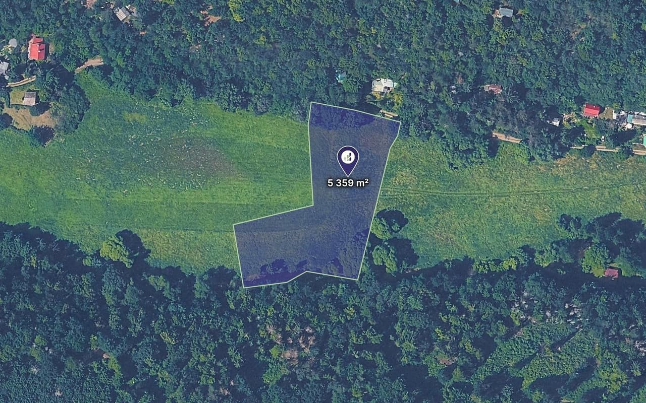 Prodej pozemku 5359 m²