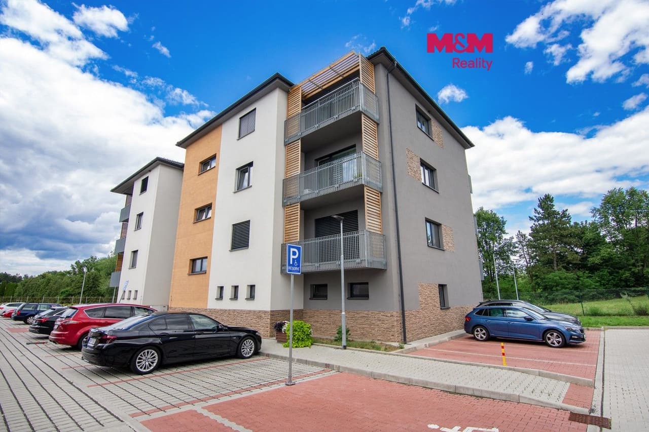 Pronájem bytu 3+kk 80 m²