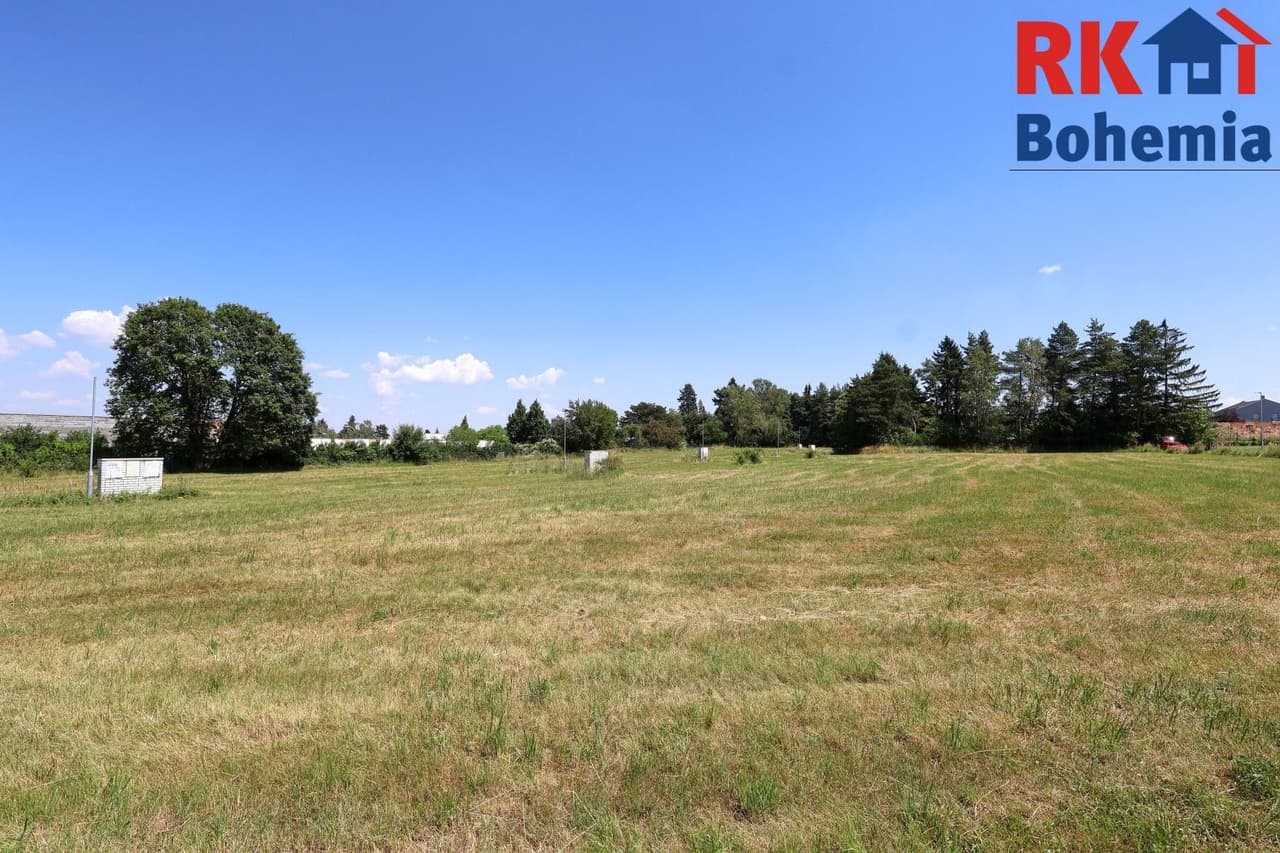 Prodej pozemku 953 m²