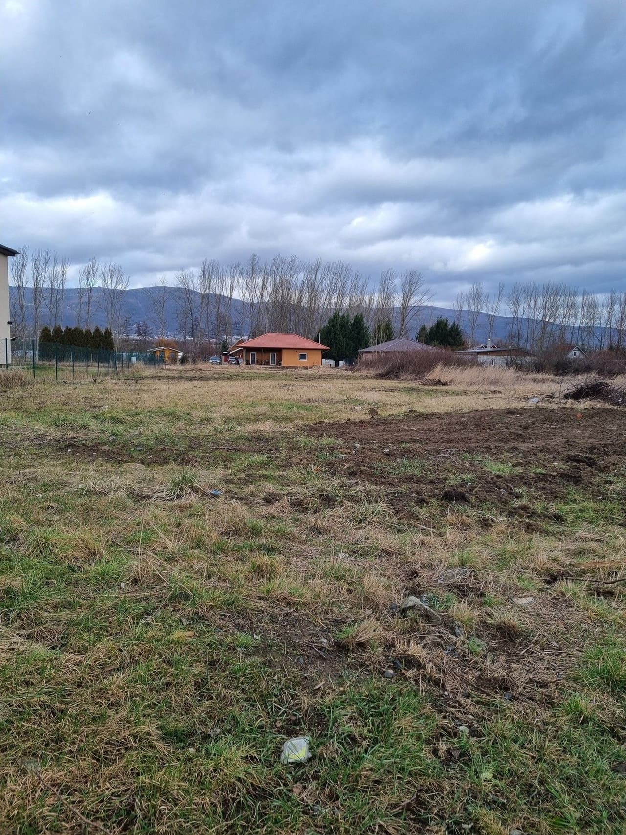 Prodej pozemku 1441 m²