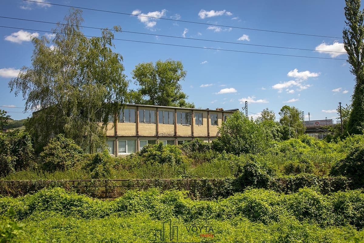 Prodej komerčního prostoru 550 m²