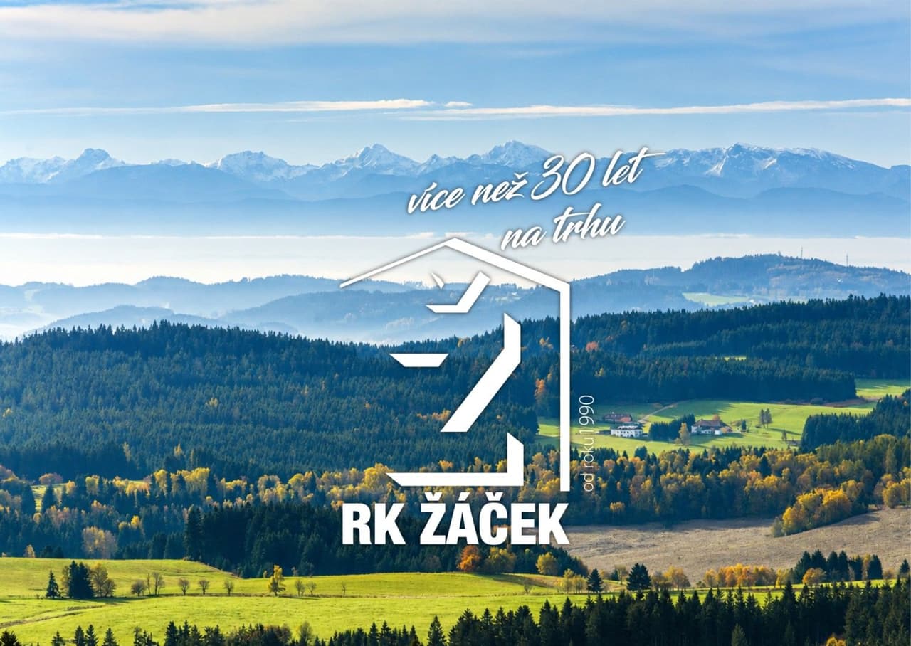 Prodej pozemku 2479 m²