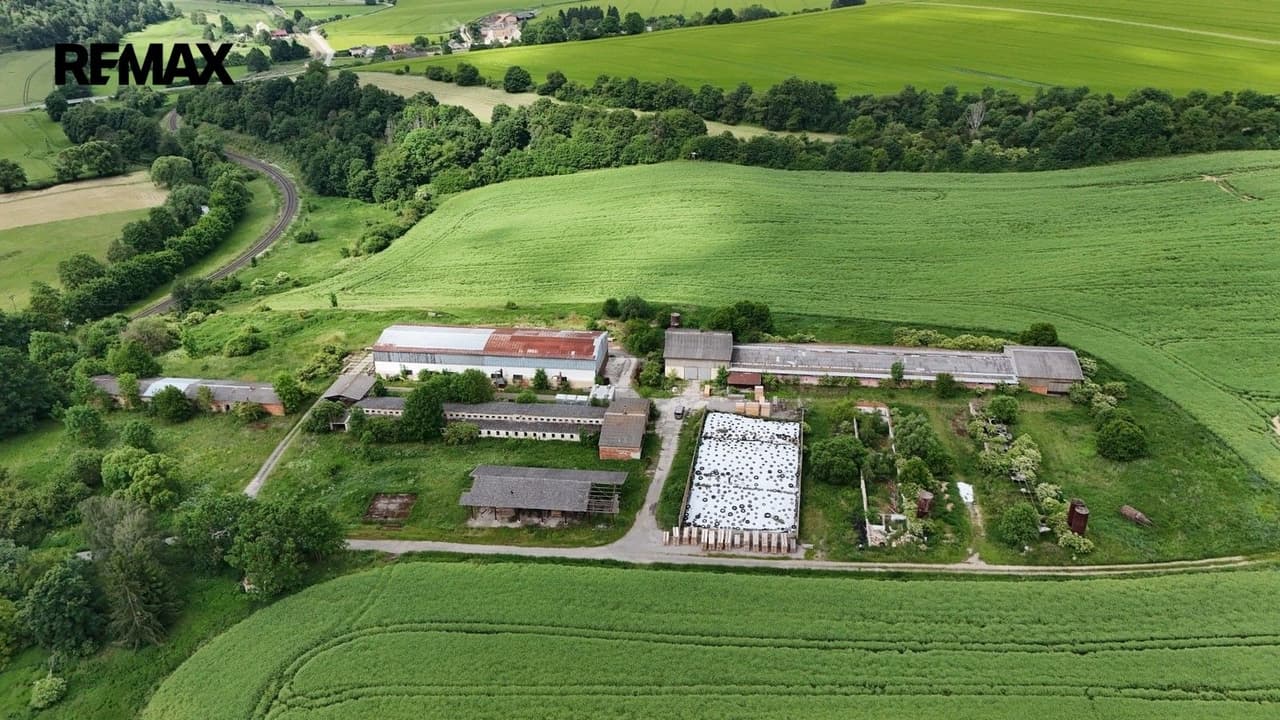 Prodej komerčního prostoru 38387 m²