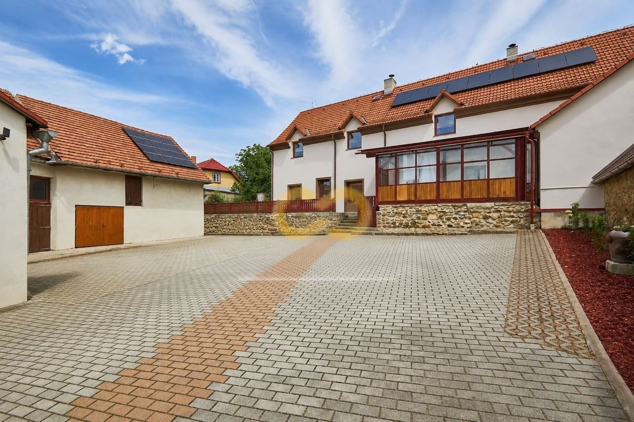 Prodej domu 930 m²