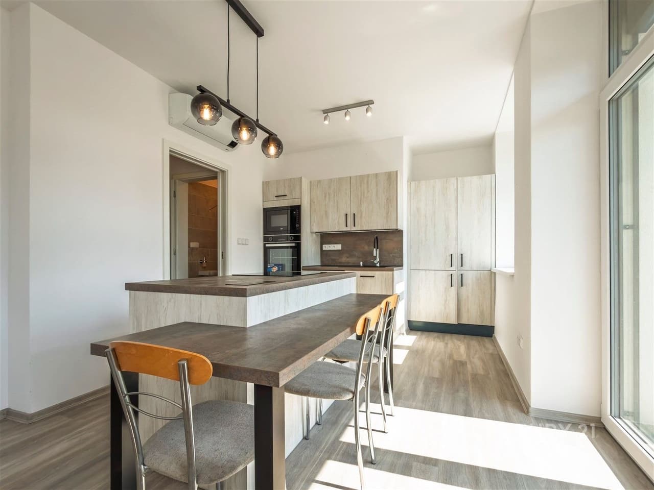 Pronájem bytu 2+kk 60 m²