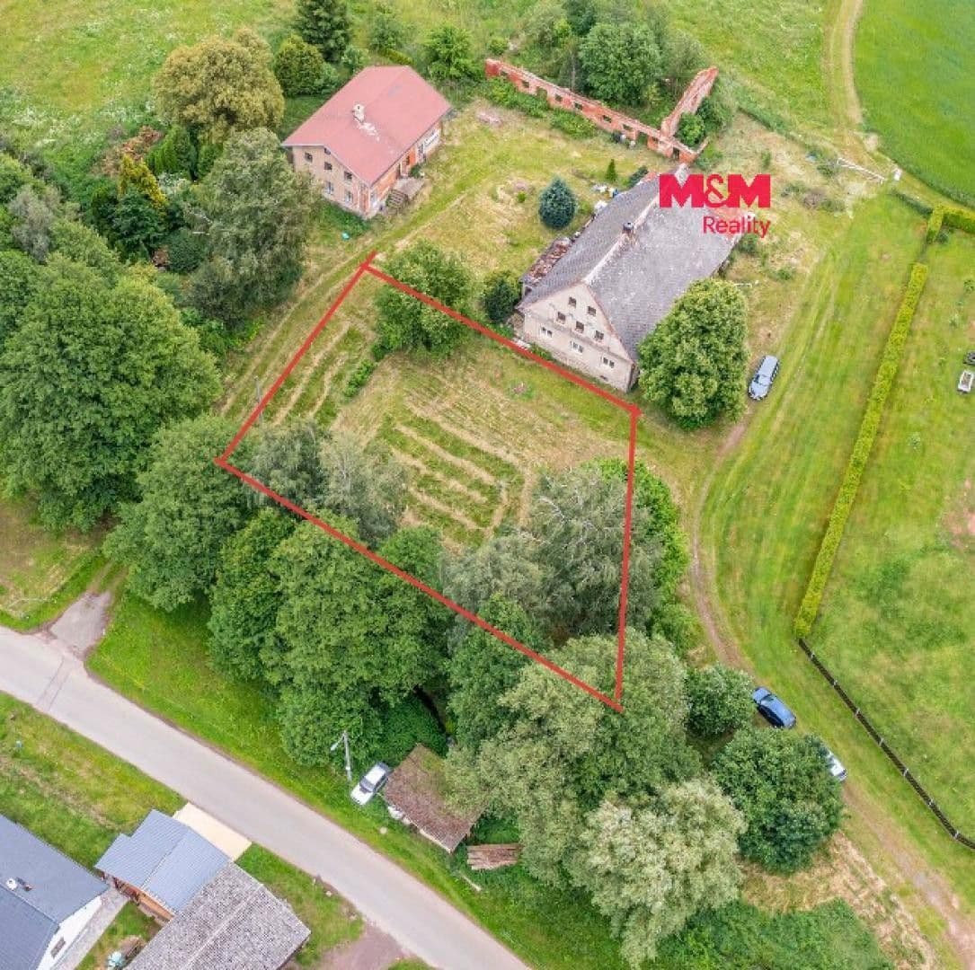 Prodej pozemku 1534 m²