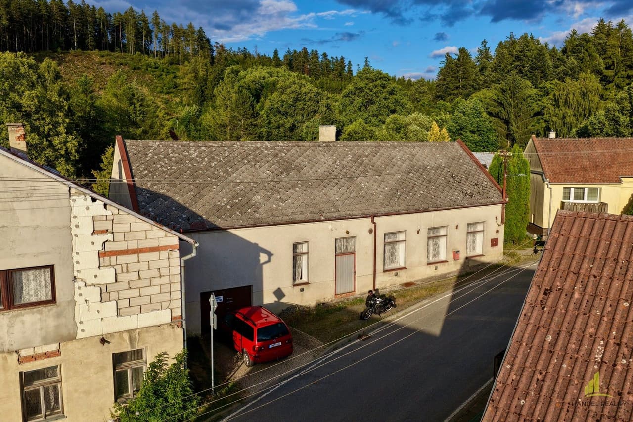 Prodej komerčního prostoru 200 m²