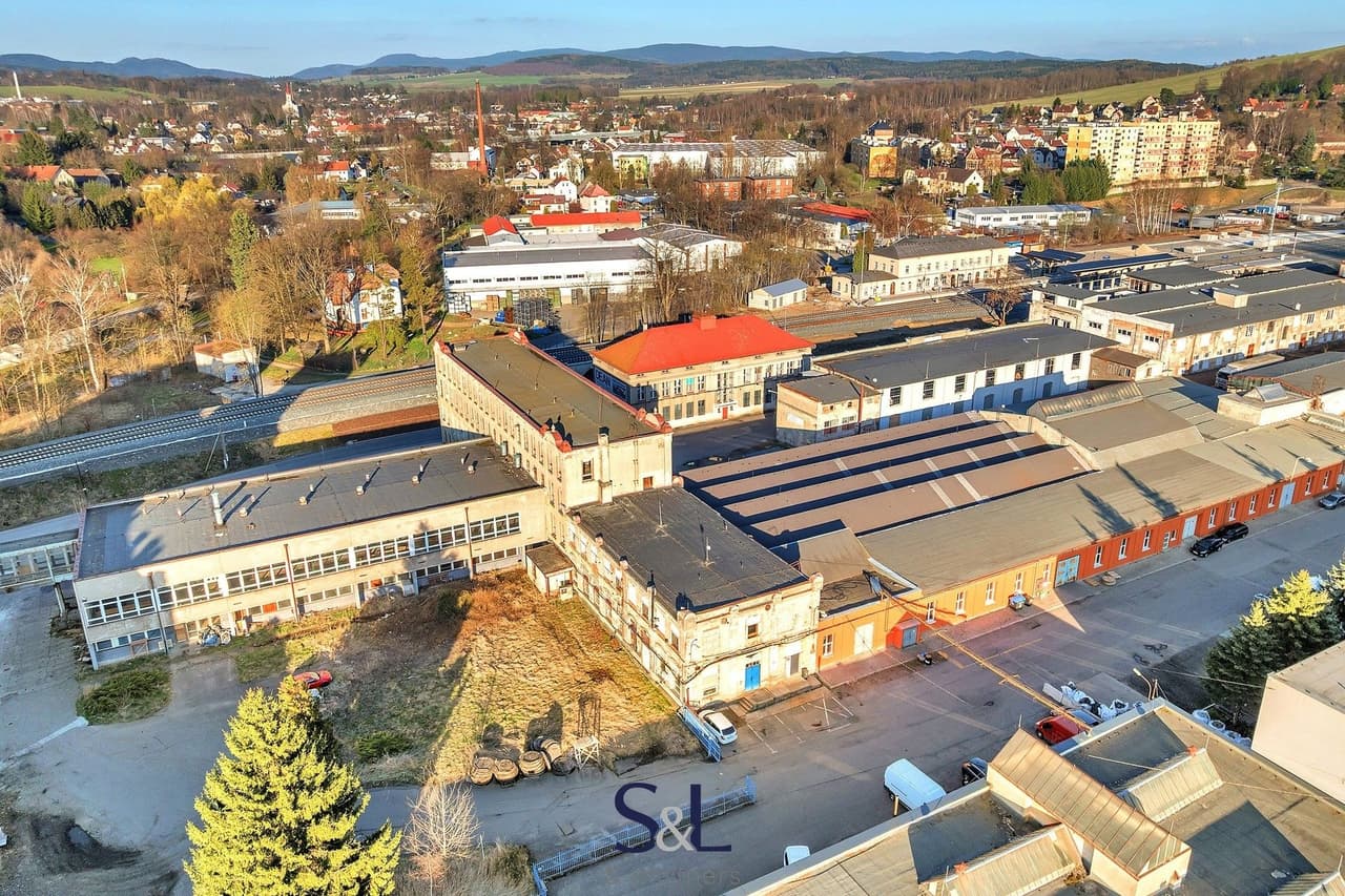 Prodej komerčního prostoru 626 m²