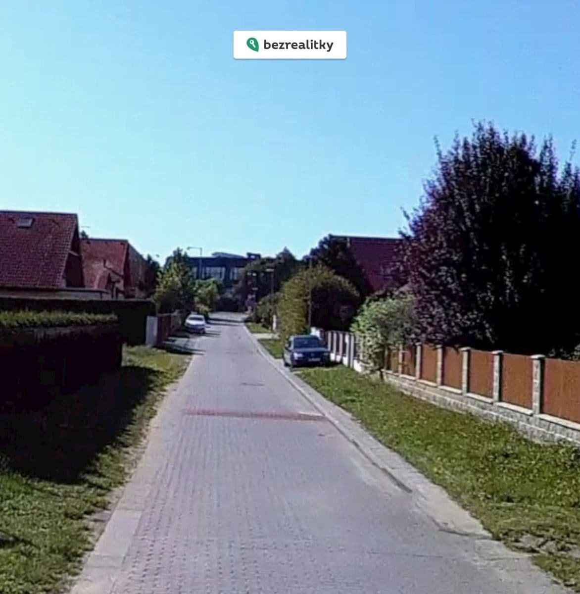 Prodej pozemku 816 m²