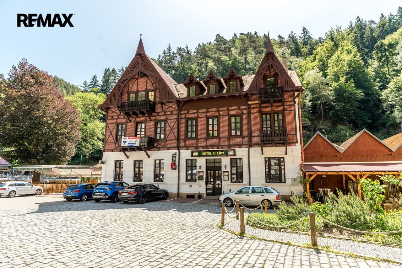 Prodej komerčního prostoru 610 m²