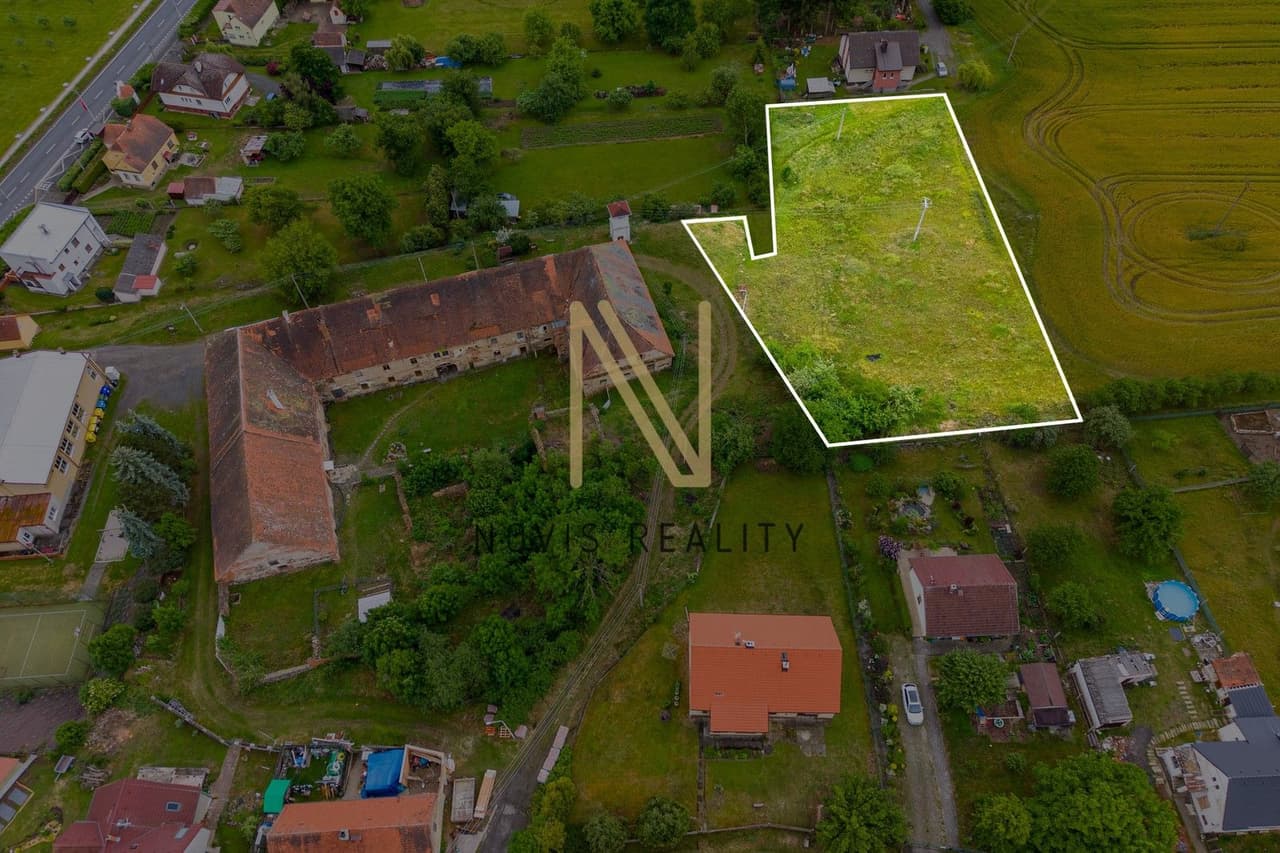 Prodej pozemku 4041 m²
