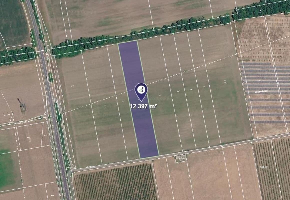 Prodej pozemku 12397 m²