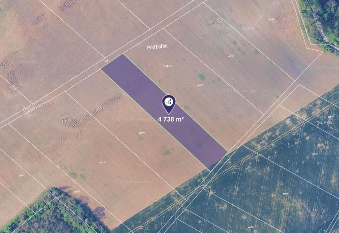 Prodej pozemku 4738 m²