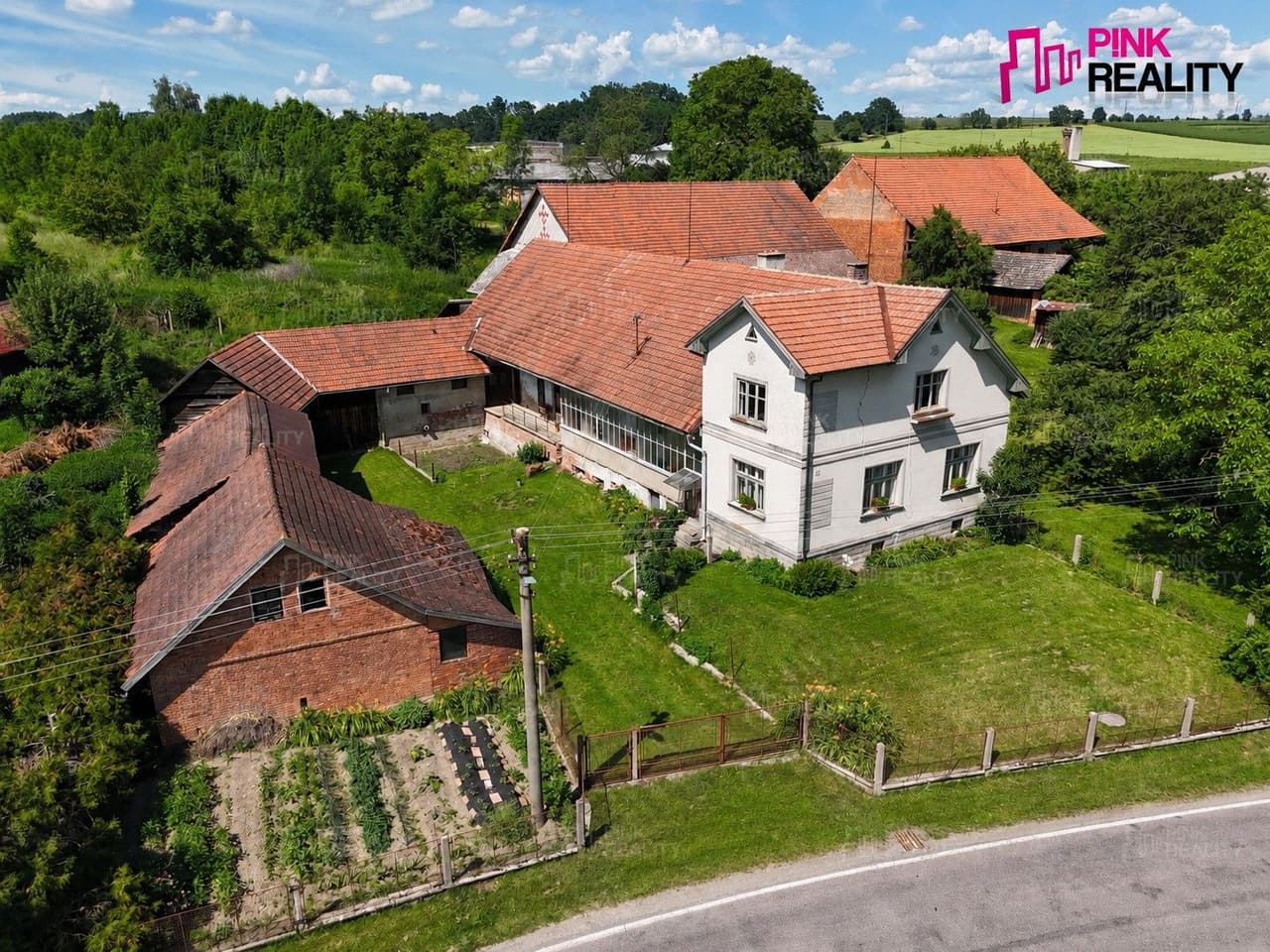 Prodej domu 677 m²